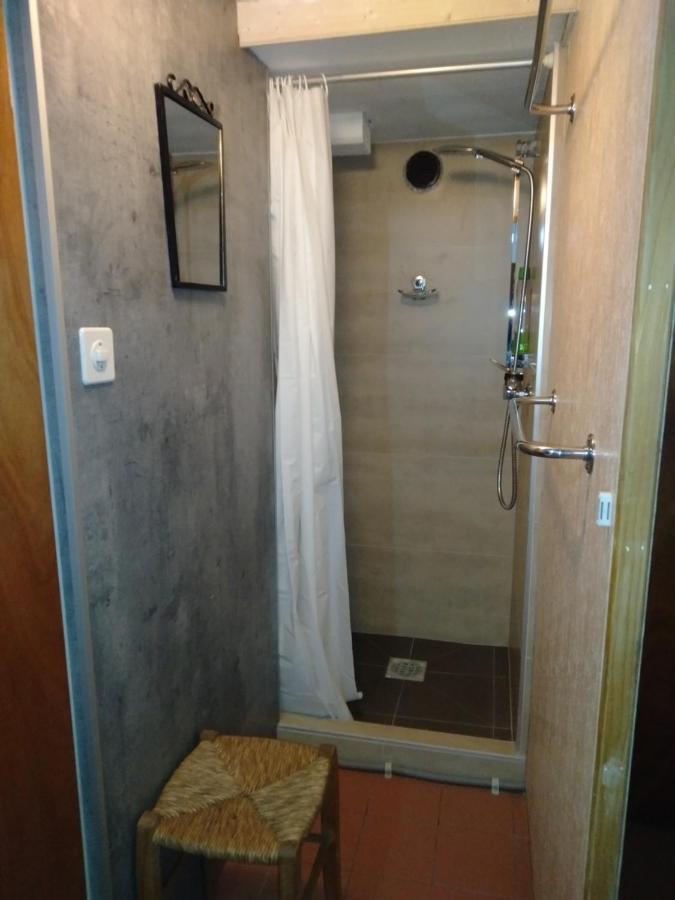 Petit Chalet Rustique Et Bucolique Bovernier Zewnętrze zdjęcie
